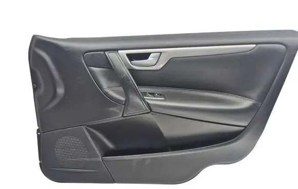 Volvo V70 Front door card panel trim 39990464