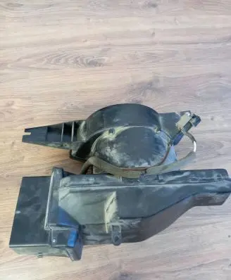 Volkswagen Transporter - Caravelle T4 Interior heater climate box assembly housing 703819996 701819021B