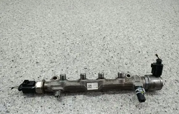 Audi A6 C7 Fuel main line pipe 04L089G04L130764C