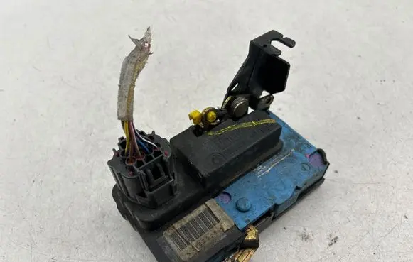 Volvo S80 Front door lock