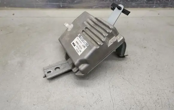 Toyota Corolla E120 E130 Power steering control unit/module 8965002230