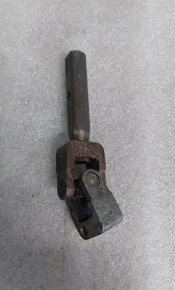 Volkswagen PASSAT B4 Steering column universal joint