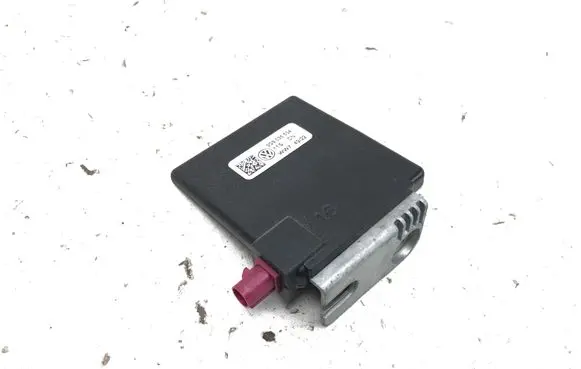 Audi Q4 e-tron Aerial antenna amplifier 3G9035534