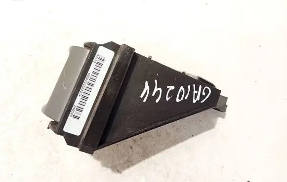 Ford Fiesta Seat back rest lock catch 