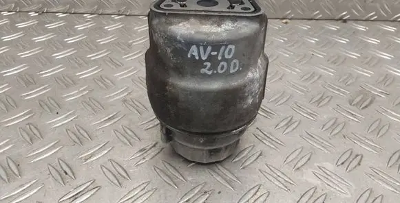 Toyota Avensis T270 Oil filter cover 