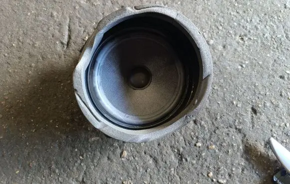 BMW X5 E53 Front door speaker 8379568