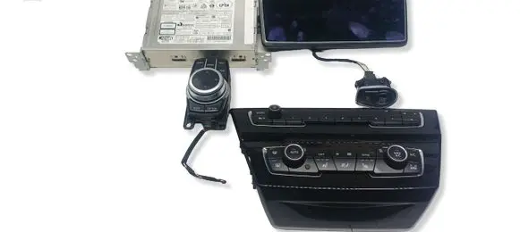 BMW X1 F48 F49 Radio/CD/DVD/GPS head unit 10R052028