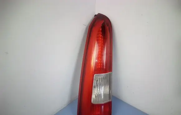 Volvo V70 Rear/tail lights 9154493