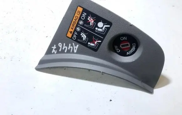 Honda Insight Passenger airbag on/off switch 77215tm8e 77215-tm8-e