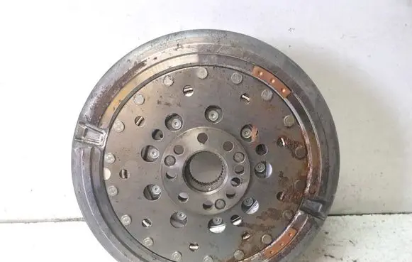 Mercedes-Benz A W176 Dual mass flywheel A2700300305