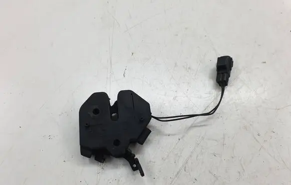 Volvo S80 Engine bonnet/hood lock/catch 9483464 2890 9483765