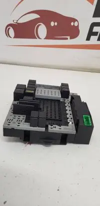 Volvo V70 Comfort/convenience module 8645716 01W462 8676284