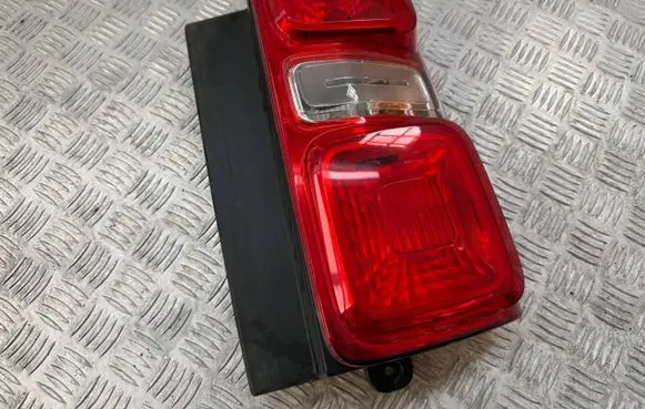 Toyota Proace Rear/tail lights 9808243080