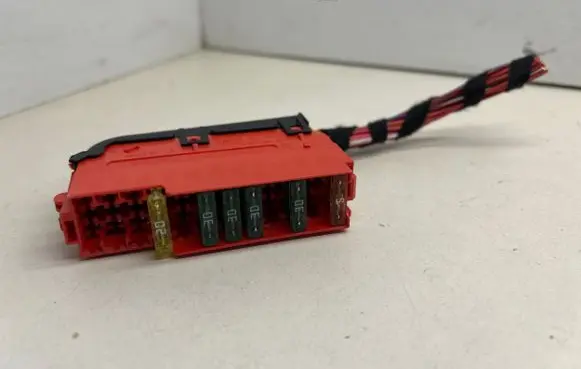 Porsche Macan (95B) Fuse module 8K0941824B