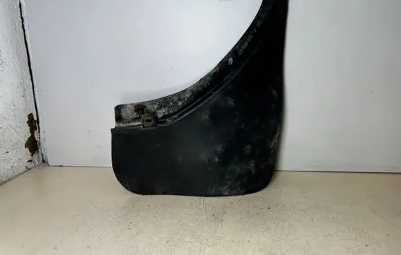 Dacia Duster Rear mudguard 788121885R