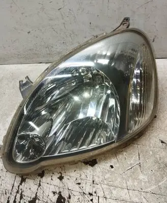 Toyota Yaris Headlight/headlamp 811500d081