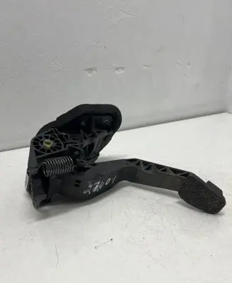 Clutch pedal