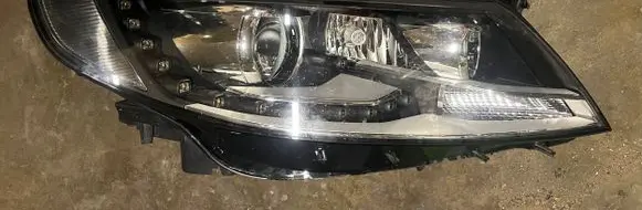 Volkswagen PASSAT CC Headlight/headlamp 3C8941752Q