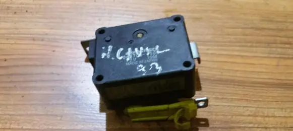 Honda Civic Air flap motor/actuator 0637004500 063700-4500