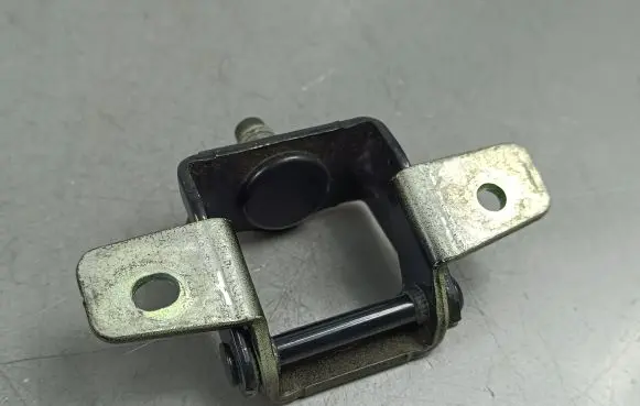 KIA Stonic Tailgate/trunk/boot hinge