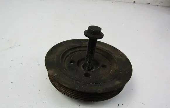 Ford Focus Crankshaft pulley 