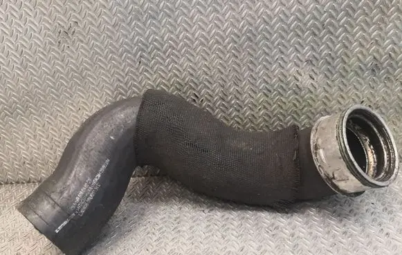 Mercedes-Benz A W169 Intercooler hose/pipe 1695280482