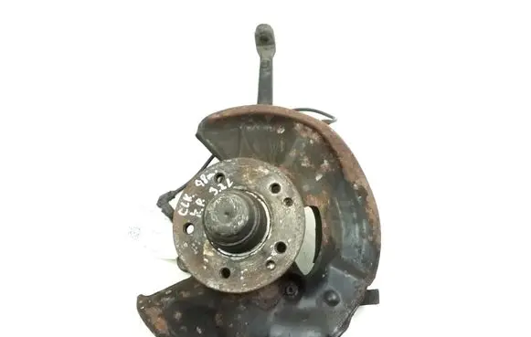 Mercedes-Benz CLK A208 C208 Front wheel hub