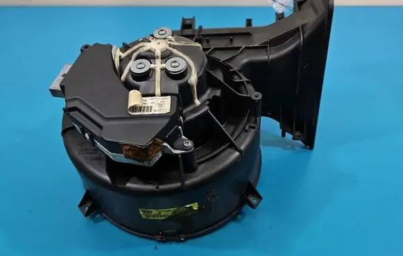 Opel Vectra C Heater fan/blower 985852T IMPRK1592345