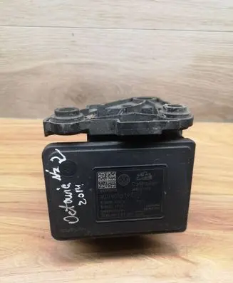 Skoda Octavia Mk3 (5E) ABS Pump 3Q0907379C 28515471123 1006223933