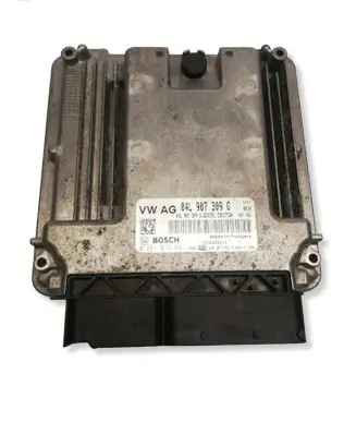 Volkswagen Jetta VI Engine control unit/module 04L907309G