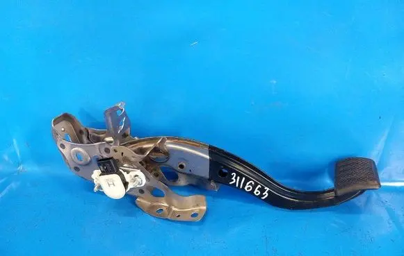 Toyota Prius xw60 Brake pedal 4711047060