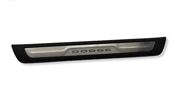 Dodge Durango Front sill trim cover 101037040BLR 1SZ56DX9AA 00130989