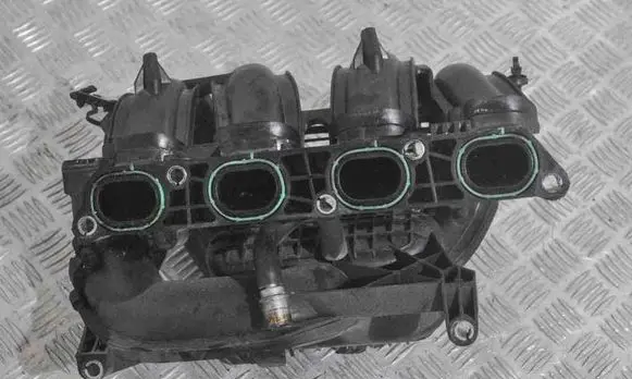 Ford Focus Intake manifold 4M5G9424CF