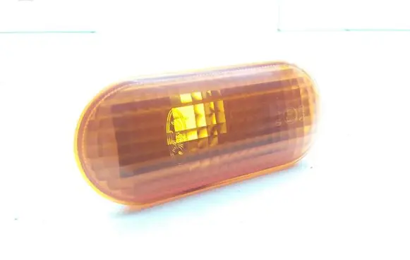Ford Fusion Front fender indicator light 2S6A13K354AD