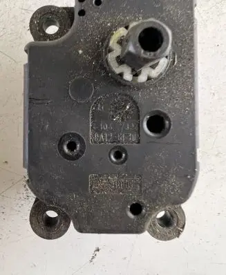 Fiat Ulysse Air flap motor/actuator A21200100 300404 EAM590