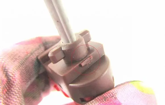 Clutch pedal sensor