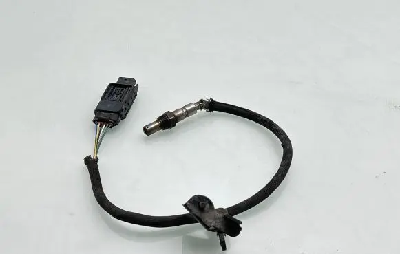 Citroen Berlingo Lambda probe sensor 9811207180