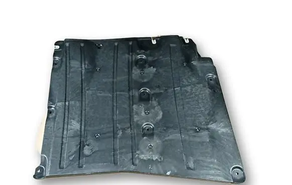 BMW 5 G30 G31 G38 Center/middle under tray cover 51757340745 7340745
