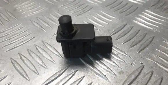 BMW X1 E84 Bonnet alarm switch sensor 9119052