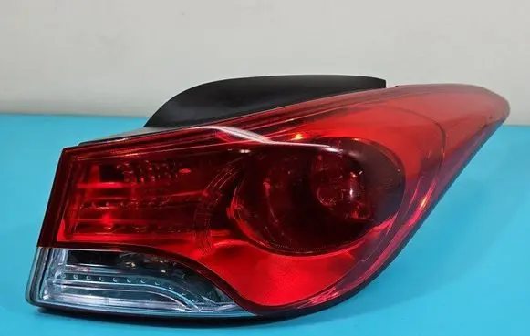 Hyundai Elantra Rear/tail lights 92402-3X0 IMPRK1451140
