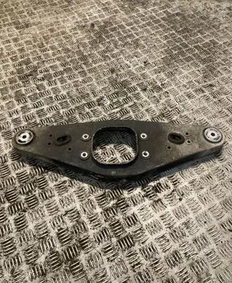 Mercedes-Benz E W211 Rear differential/diff mount bracket 2303522206 A2303522206