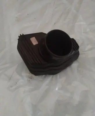 BMW X3 F25 Intake resonator 8513672