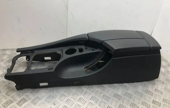 BMW 5 E60 E61 Armrest 7034086 7060013 72758413