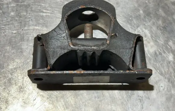 Fiat Ducato Engine mount bracket 184393