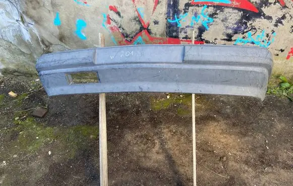 Mercedes-Benz E W124 Front bumper 2120636 124NOCONDITION