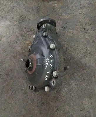 BMW X3 E83 Front differential 7540626