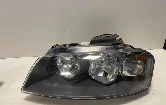 Audi A3 S3 8P Headlight/headlamp 8P0941003L 0301206601