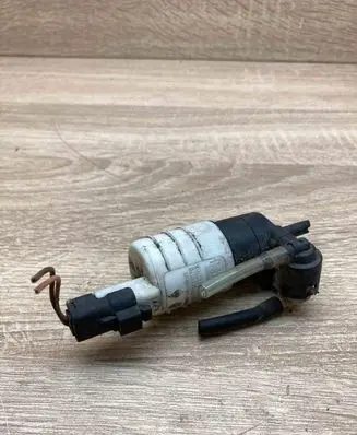 Renault Scenic II - Grand scenic II Windscreen/windshield washer pump 7700431079 WithPlug