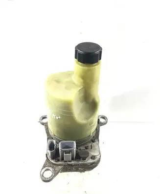 Volvo V50 Power steering pump 5N513K514CA 31202520