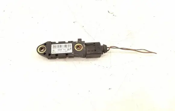 Mercedes-Benz E W211 Airbag deployment crash/impact sensor 0028201326 A0028201326